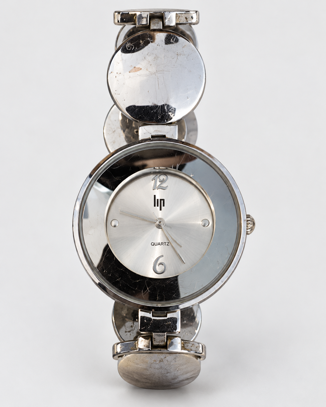 Montre Lip Classics femme quartz argentée – Bracelet métal à maillons ronds
