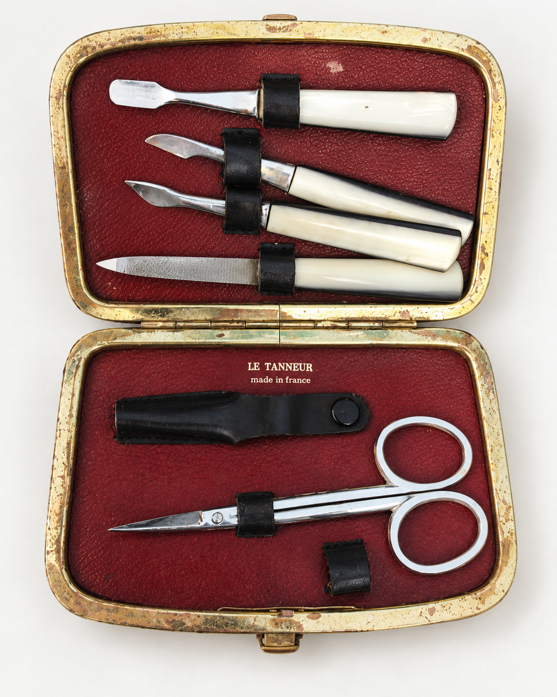 Le Tanneur – Nécessaire de manucure vintage made in France – manches nacrés – co